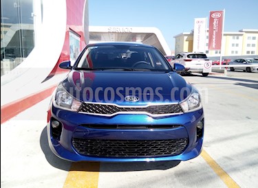 Kia Rio Sedan LX Aut usado (2018) color Azul precio $200,000