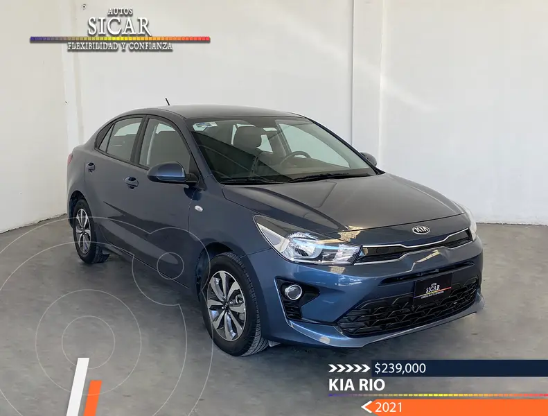 Foto Kia Rio Sedan LX Aut usado (2021) color Azul financiado en mensualidades(enganche $64,231 mensualidades desde $4,952)