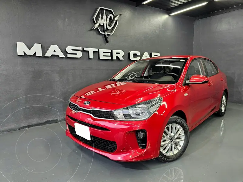 Foto Kia Rio Sedan LX Aut usado (2020) color Rojo precio $244,000