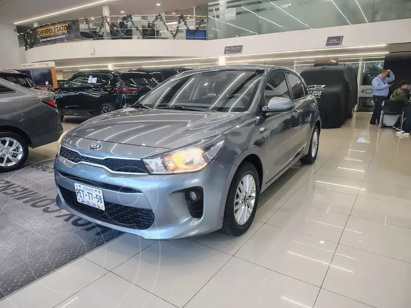 Foto Kia Rio Sedan LX Aut usado (2020) color Gris financiado en mensualidades(enganche $58,667 mensualidades desde $5,916)