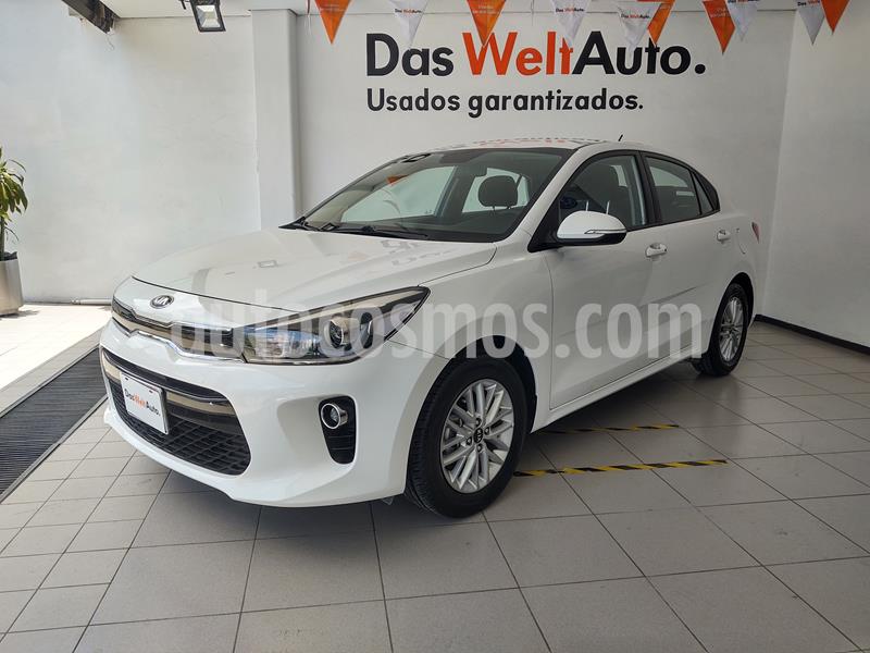 foto Kia Rio Sedán EX usado (2018) color Blanco precio $229,000