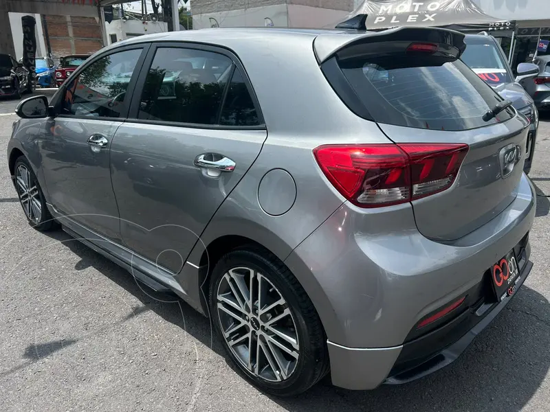 kia rio-sedan