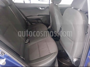 foto Kia Rio Sedán EX usado (2018) color Azul precio $189,000