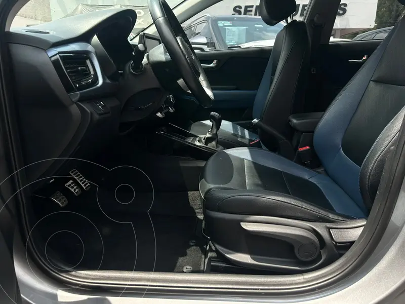 kia rio-sedan