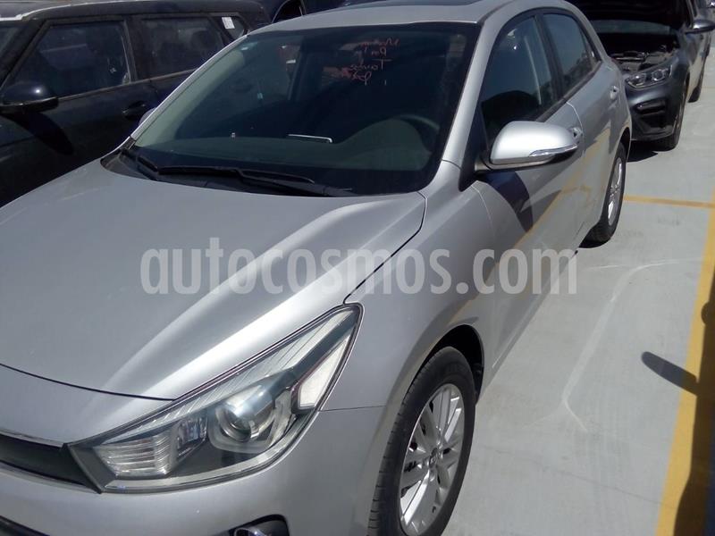 Kia Rio Sedan EX usado (2018) color Plata Dorado precio $245,000