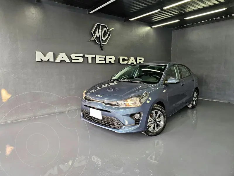 Foto Kia Rio Sedan LX usado (2022) color Azul precio $268,000
