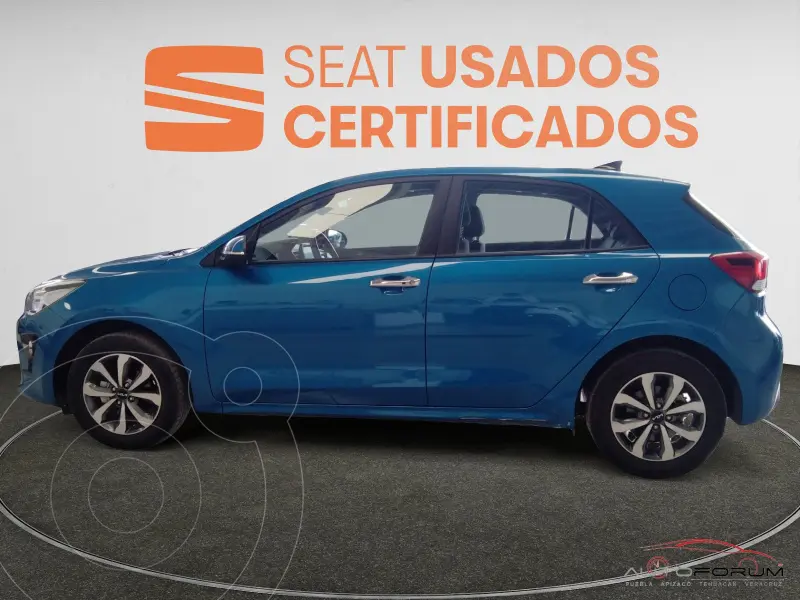 Foto Kia Rio Sedan EX Aut usado (2023) color Azul financiado en mensualidades(enganche $82,813 mensualidades desde $7,254)