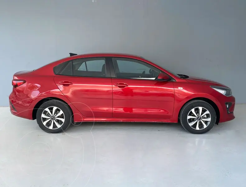 kia rio-sedan