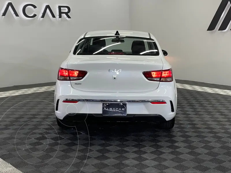 kia rio-sedan