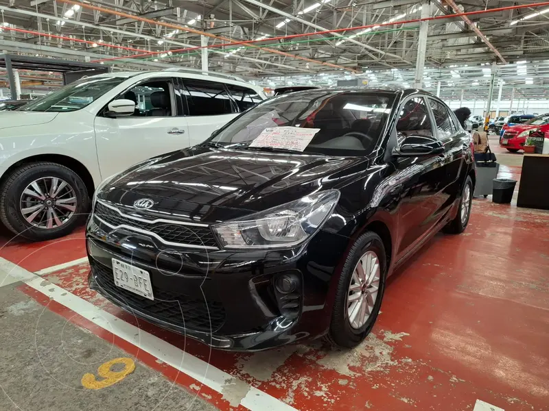 Foto Kia Rio Sedan LX usado (2020) color Negro Perla financiado en mensualidades(enganche $63,500 mensualidades desde $5,250)