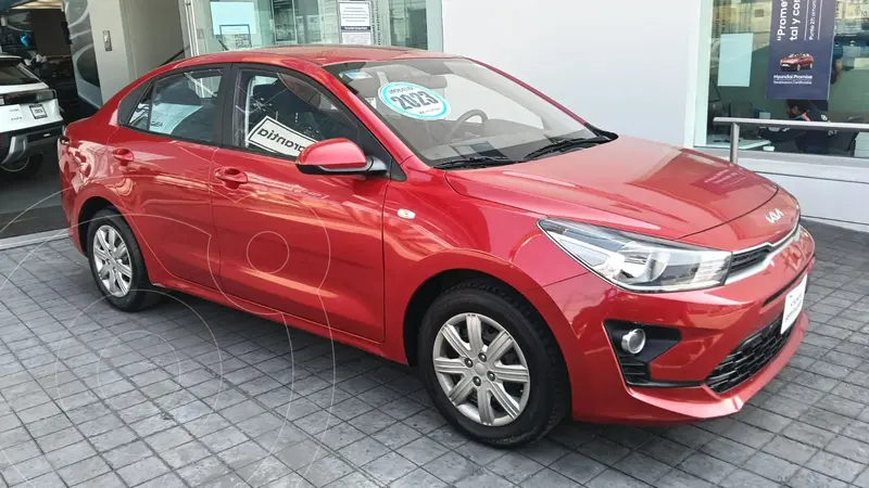 Foto Kia Rio Sedan L  Aut usado (2023) color Rojo precio $219,900