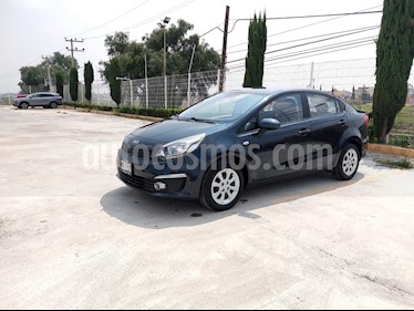 foto Kia Rio Sedán LX usado (2017) color Azul precio $170,000