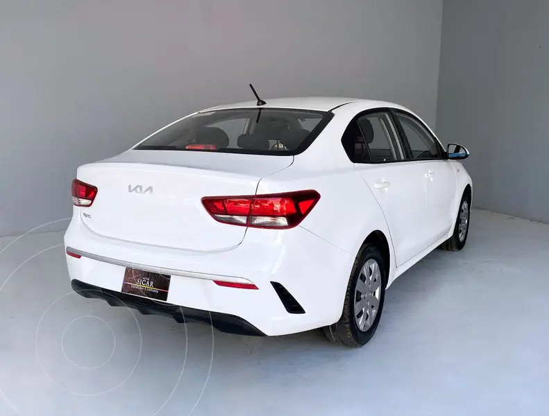 kia rio-sedan