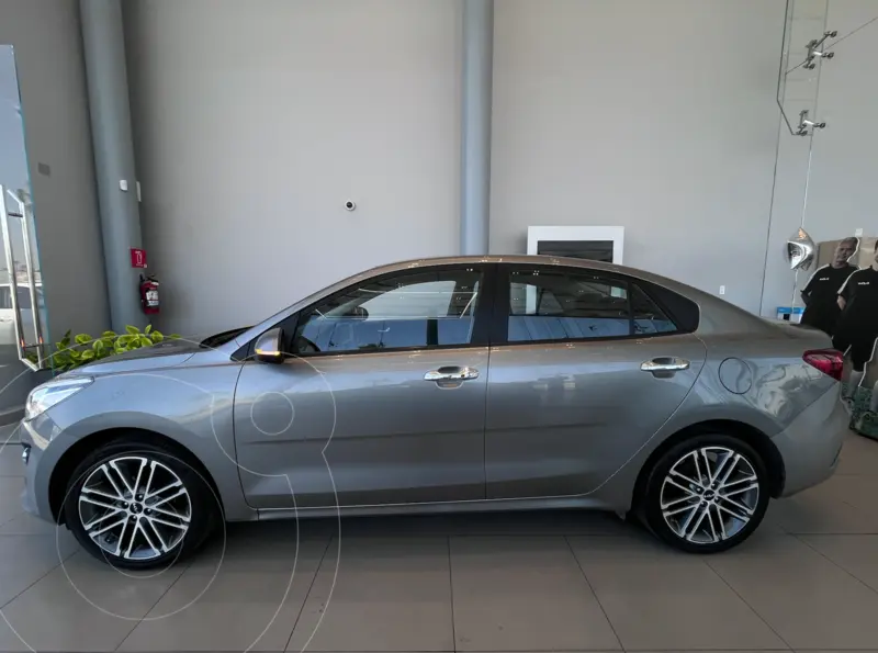 kia rio-sedan