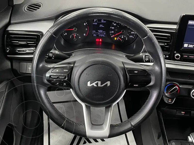kia rio-sedan
