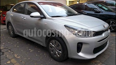 Foto Kia Rio Sedan L Aut usado (2018) color Plata precio $159,000
