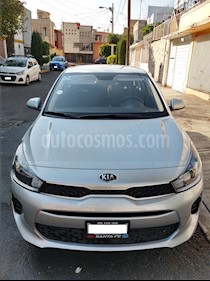 Kia Rio Sedan LX usado (2018) color Plata precio $190,000