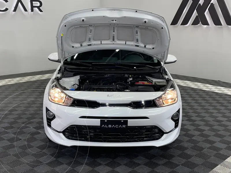kia rio-sedan
