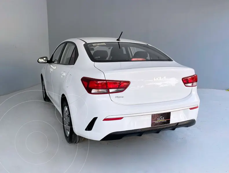 kia rio-sedan