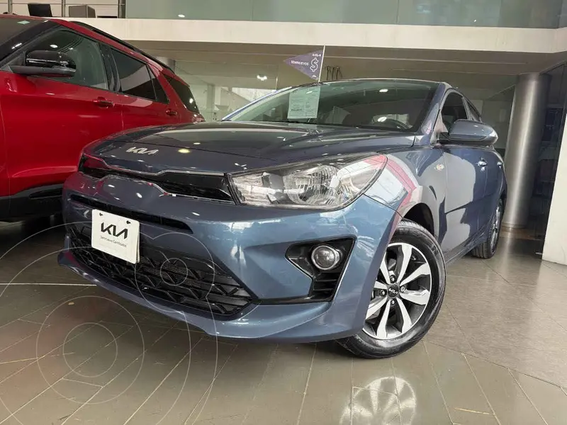 Foto Kia Rio Sedan LX Aut usado (2022) color Azul financiado en mensualidades(enganche $71,219 mensualidades desde $6,326)