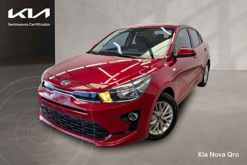 Foto Kia Rio Sedan LX Aut usado (2021) color Rojo precio $255,000