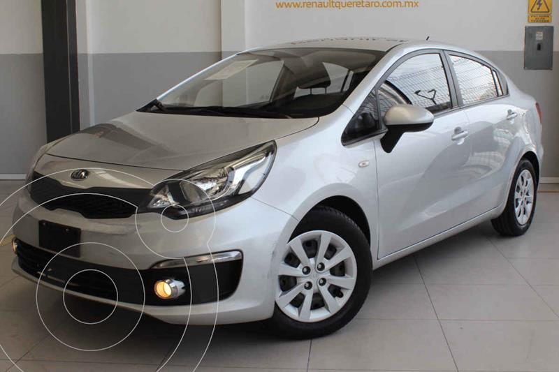 Foto Kia Rio Sedan LX usado (2017) color Gris precio $205,000