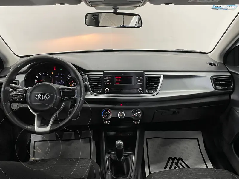 kia rio-sedan
