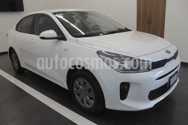 Kia Rio Sedan LX Aut usado (2019) color Blanco precio $210,000