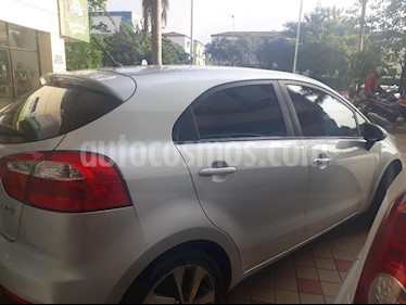 foto KIA Rio 1.4L Spice Full Aut usado (2016) color Plata precio $40.000.000