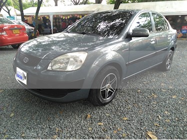 KIA Rio 1.4L Xcite usado (2008) color Gris precio $19.000.000