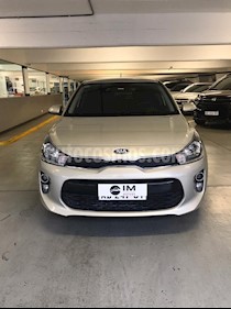 Foto KIA Rio EX 1.6 5P usado (2018) color Bronce precio $880.000