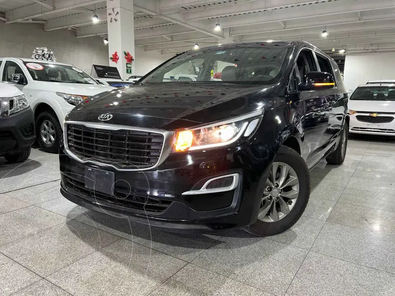 Foto Kia Sedona LX usado (2020) color Negro financiado en mensualidades(enganche $95,375 mensualidades desde $7,296)
