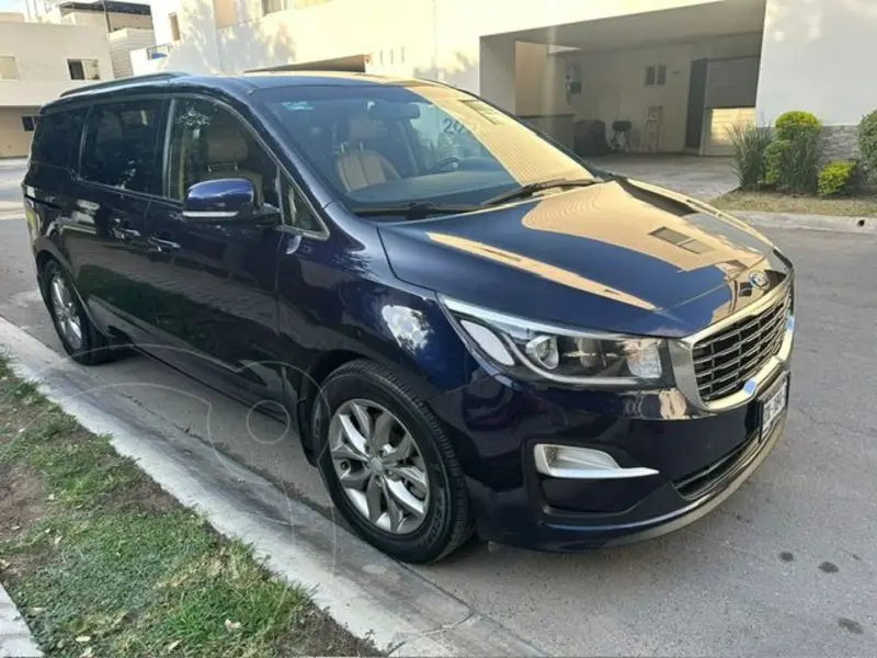 Foto Kia Sedona EX Pack usado (2019) color Azul financiado en mensualidades(enganche $131,167 mensualidades desde $9,560)