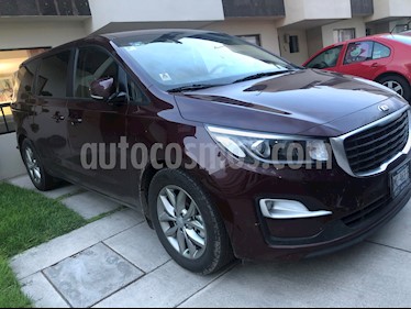 Kia Sedona EX usado (2019) color Rojo Metalizado precio $440,000