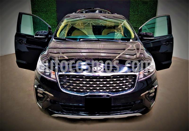 foto Kia Sedona SXL usado (2019) color Negro precio $609,999