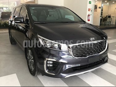 foto Kia Sedona SEDONA 3.3 SXL AUTO 5P 7 Plazas usado (2019) color Gris precio $679,000