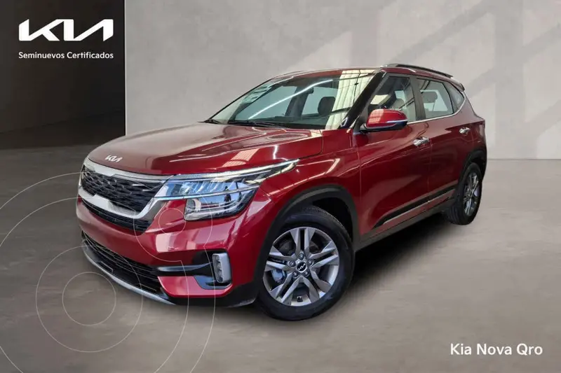Foto Kia Seltos SX usado (2022) color Rojo financiado en mensualidades(enganche $99,462 mensualidades desde $8,538)