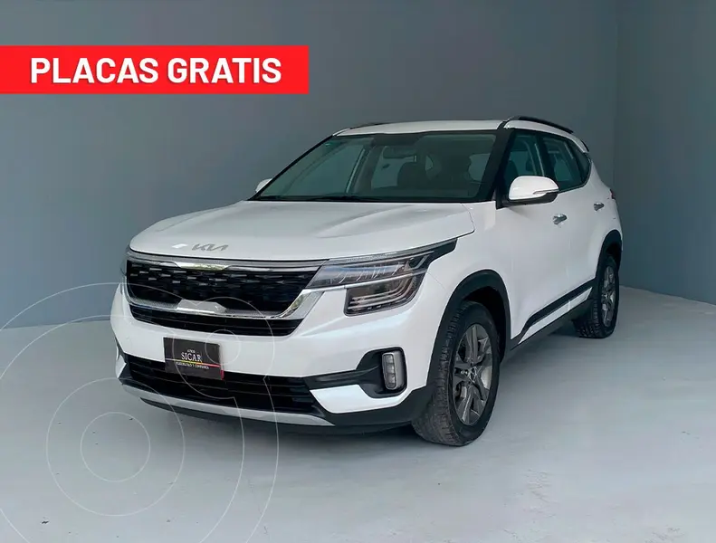 Foto Kia Seltos SX usado (2023) color Blanco precio $389,000