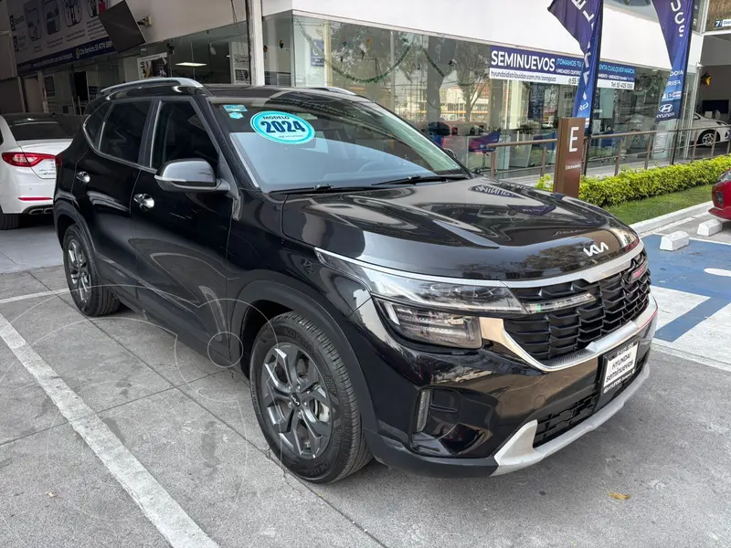 Foto Kia Seltos SX usado (2024) color Negro financiado en mensualidades(enganche $171,380 mensualidades desde $7,211)