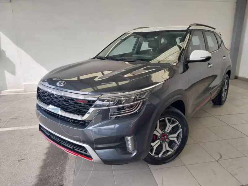 Foto Kia Seltos GT Line Aut usado (2020) color Gris financiado en mensualidades(enganche $89,925 mensualidades desde $7,719)
