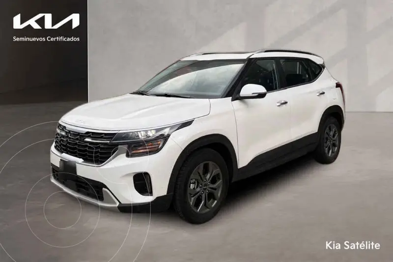 Foto Kia Seltos SX usado (2025) color Blanco precio $500,000