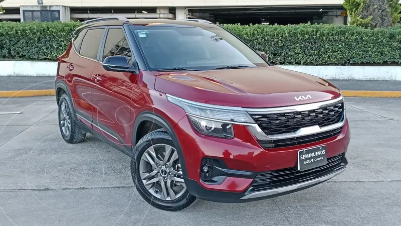 Foto Kia Seltos EX Pack usado (2023) color Rojo financiado en mensualidades(enganche $102,554 mensualidades desde $11,800)