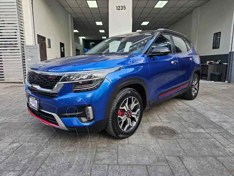 Foto Kia Seltos GT Line Aut usado (2021) color Azul financiado en mensualidades(enganche $66,000 mensualidades desde $9,903)
