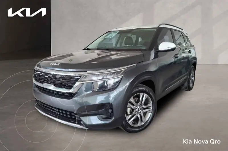 Foto Kia Seltos EX Pack usado (2022) color Gris financiado en mensualidades(enganche $95,375 mensualidades desde $8,187)