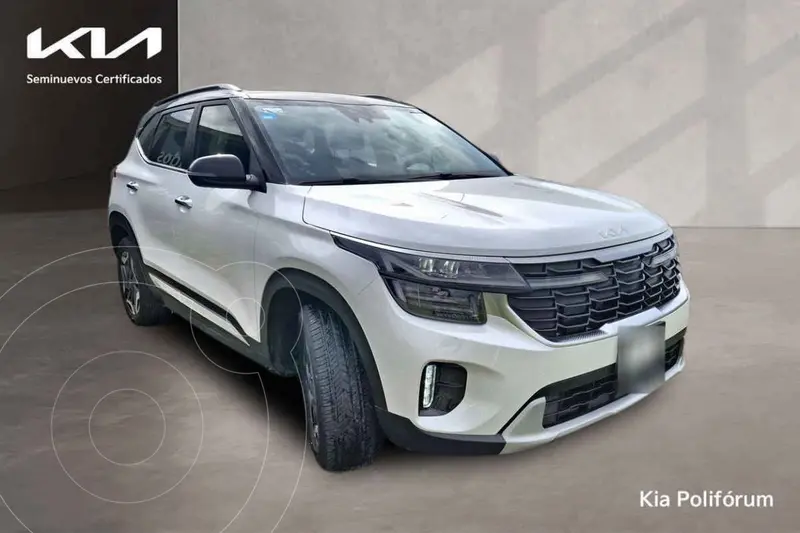 Foto Kia Seltos SXL usado (2025) color Blanco precio $545,000