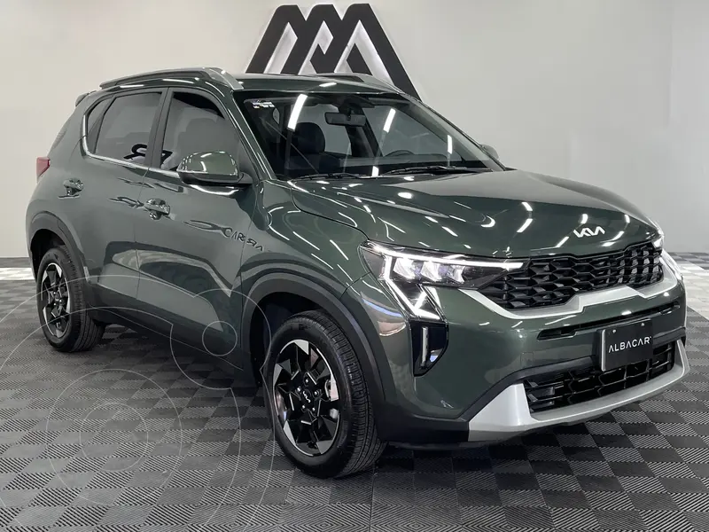 Foto Kia Sonet EX usado (2024) color Verde precio $369,999