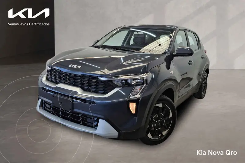 Foto Kia Sonet LX usado (2024) color Gris precio $338,000