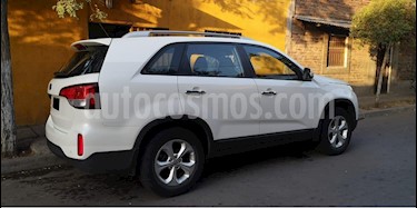 foto Kia Sorento C 2.4L EX GSL 4x2 Aut 6AB usado (2014) color Blanco Nieve precio $9.800.000
