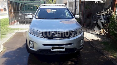 Foto venta Auto usado Kia Sorento 2.4L EX GSL 4x2 (2013) color Gris precio $9.000.000