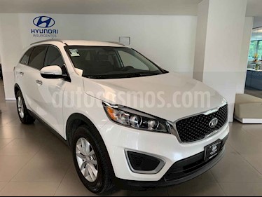 foto Kia Sorento 2.4L LX 5 Pas usado (2018) color Blanco precio $369,000